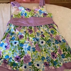 Girls dress